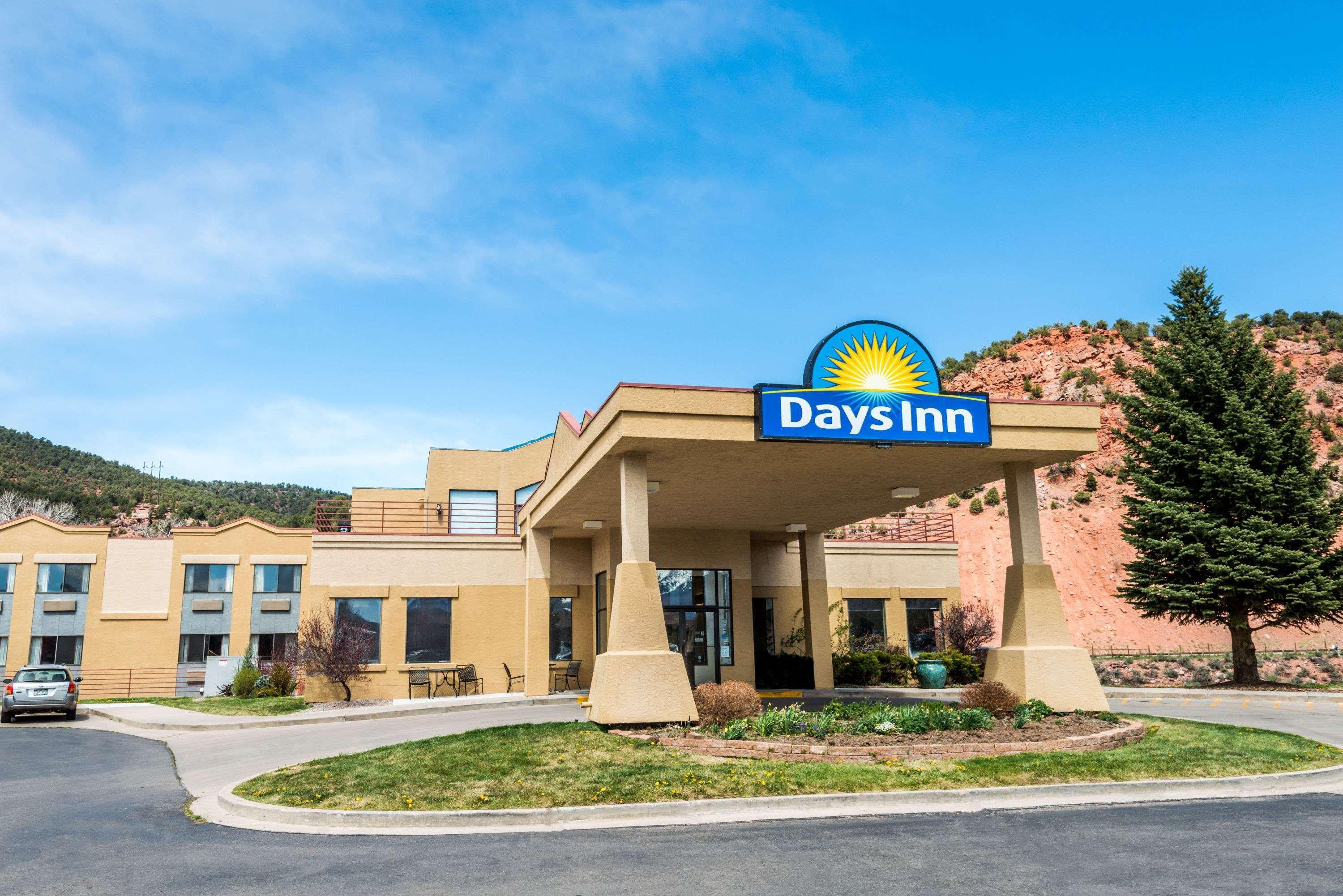 Days Inn By Wyndham Carbondale Exteriér fotografie